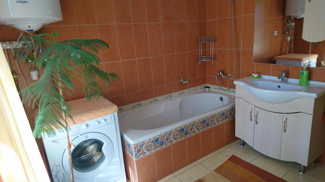 Rita Apartman Gyenesdiás Exteriér fotografie