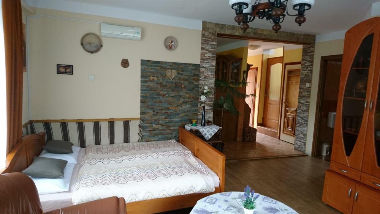 Rita Apartman Gyenesdiás Exteriér fotografie